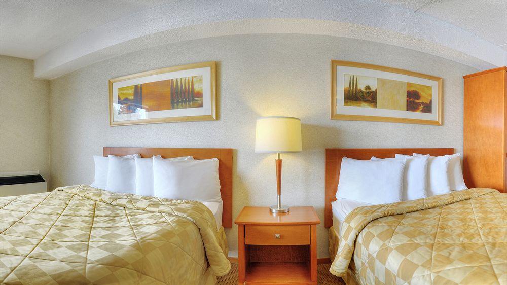 Comfort Inn Brantford Exteriér fotografie