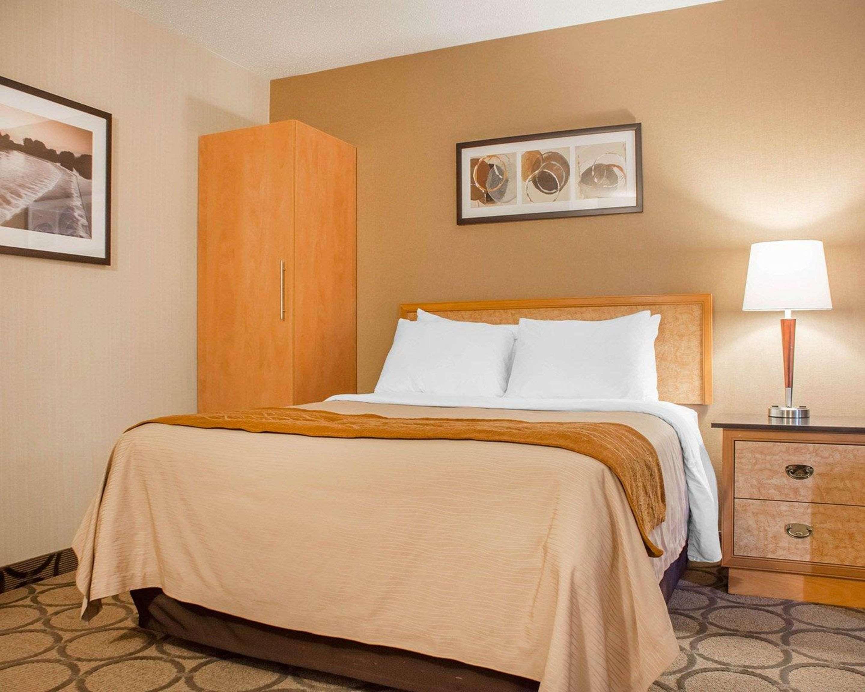 Comfort Inn Brantford Exteriér fotografie