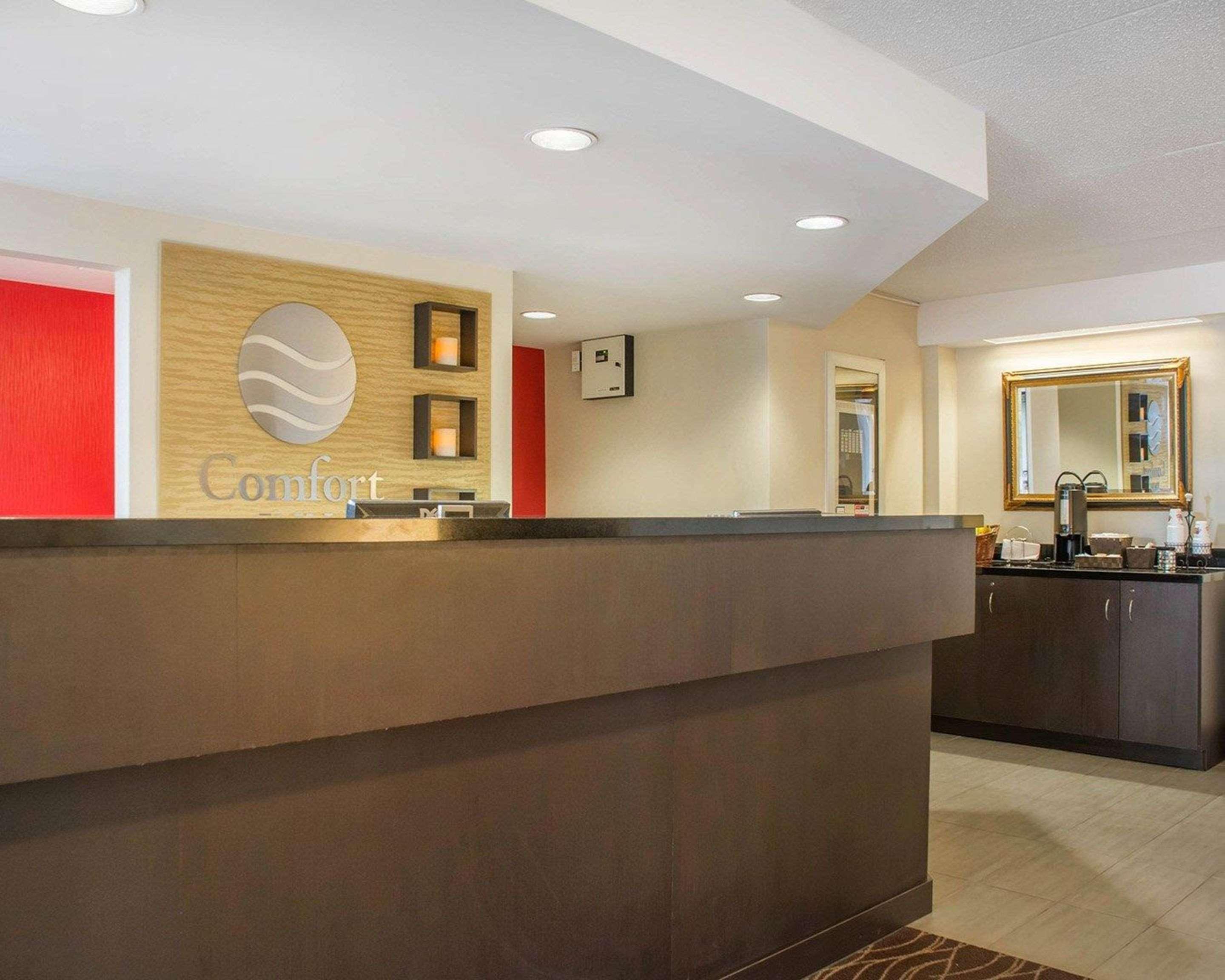 Comfort Inn Brantford Exteriér fotografie