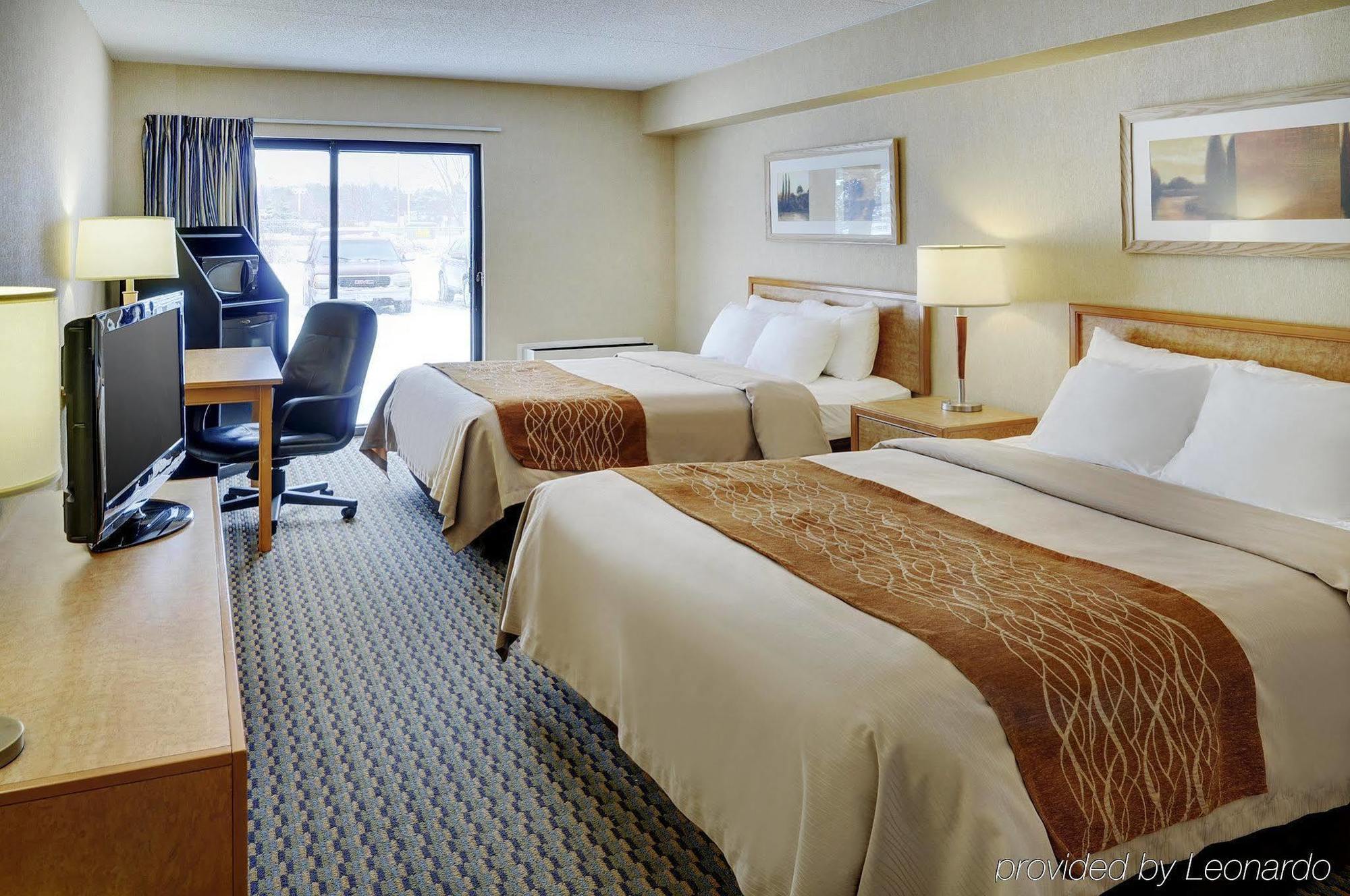Comfort Inn Brantford Exteriér fotografie