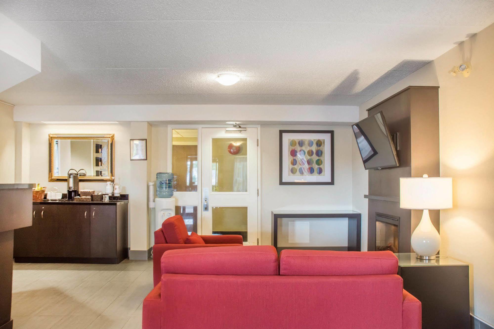 Comfort Inn Brantford Exteriér fotografie